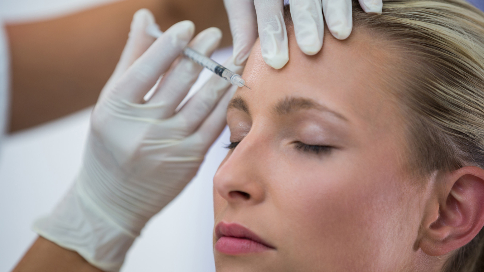 receiving-botox-injection-web1